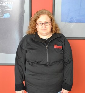 Staff member Amanda Deppen from ID_35a5d63ec420