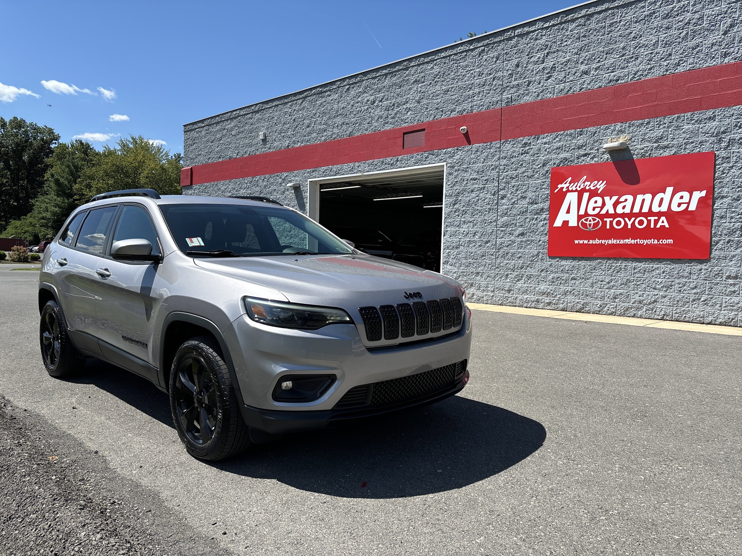 2020 Jeep Cherokee