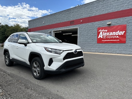 2024 Toyota RAV4 XLE SUV