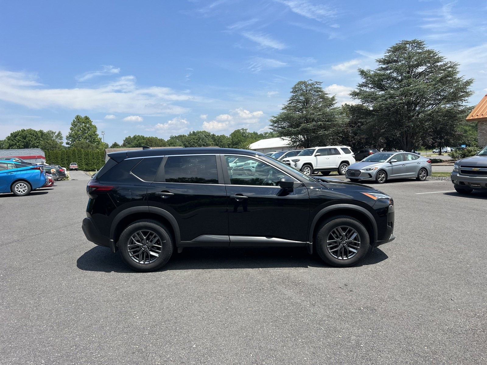 Used 2023 Nissan Rogue S with VIN 5N1BT3ABXPC735963 for sale in Selinsgrove, PA