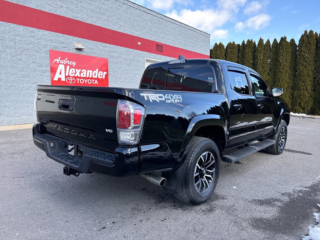 Used 2022 Toyota Tacoma 4WD SR5 V6 Truck Double Cab