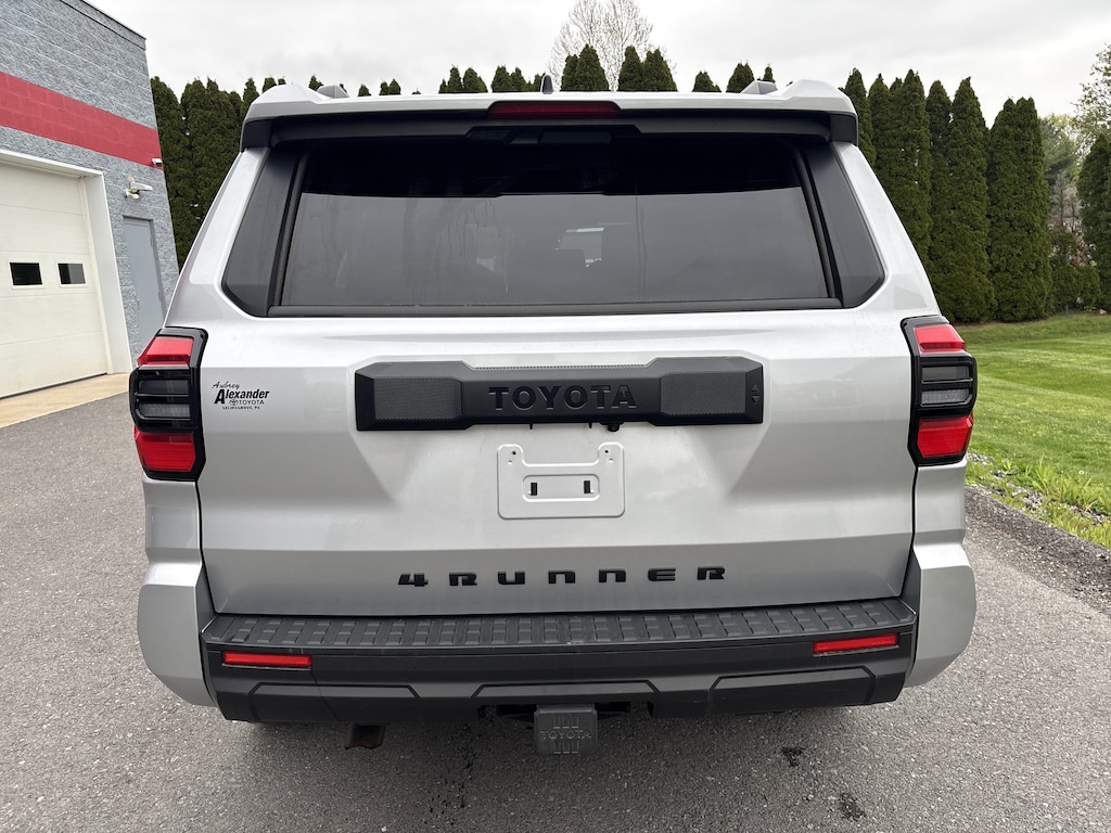 Used 2025 Toyota 4Runner SR5 SUV