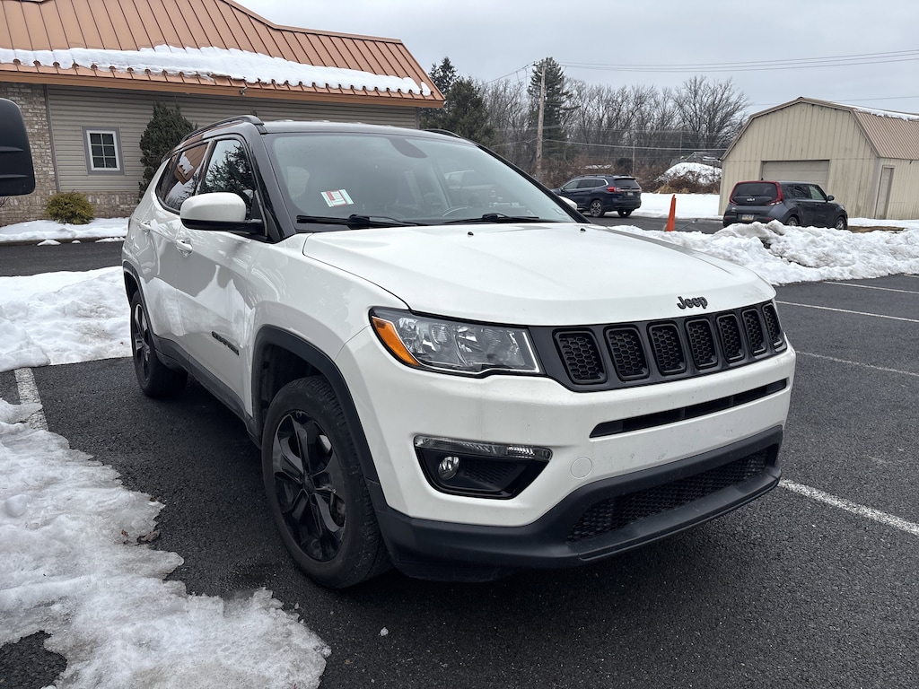 Used 2018 Jeep Compass Latitude 4x4 SUV