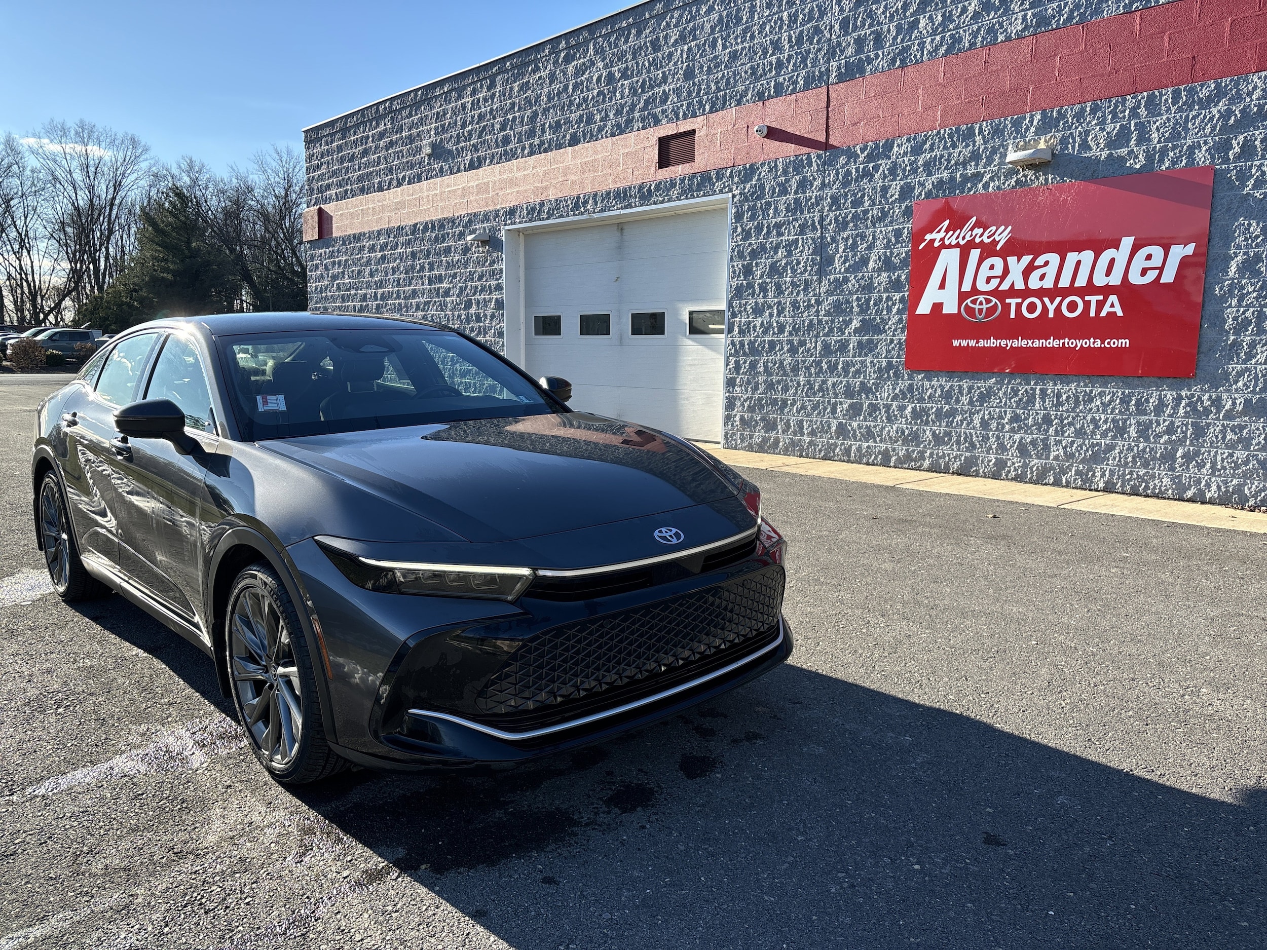 2023 Toyota Crown Limited's photo