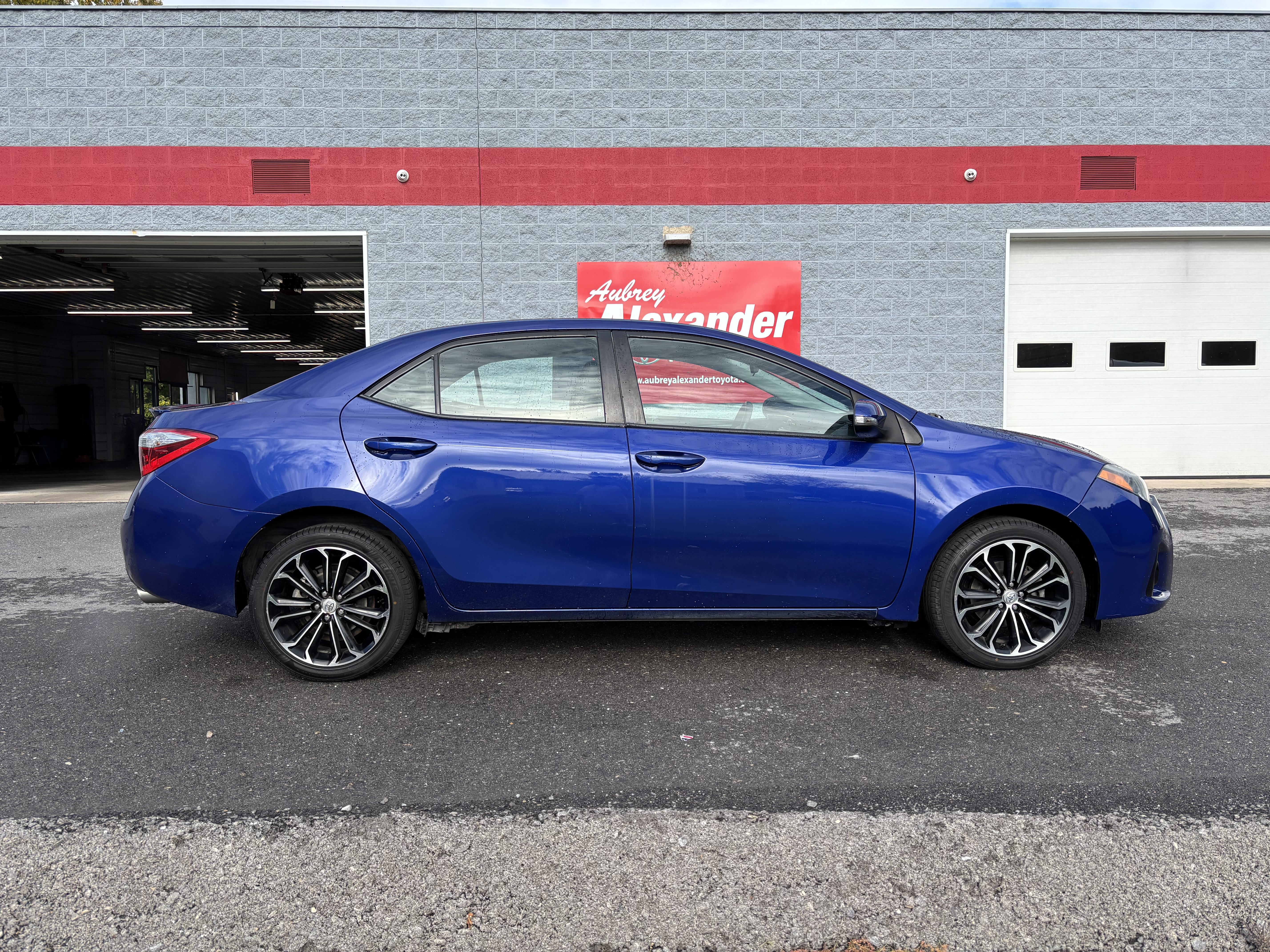 Used 2016 Toyota Corolla S Premium with VIN 2T1BURHE2GC743521 for sale in Selinsgrove, PA