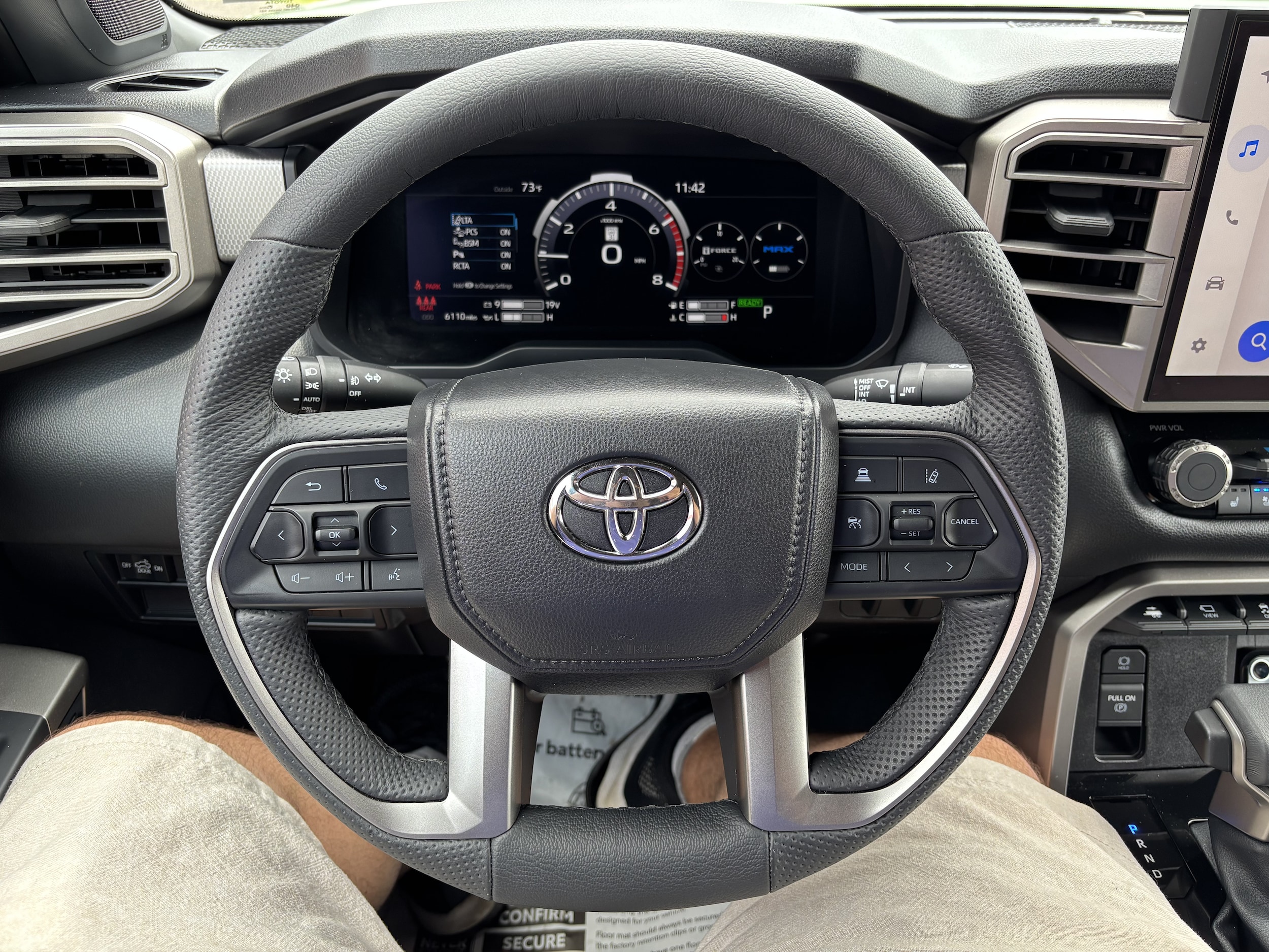 2026 Toyota Tundra Limited - Photo 17