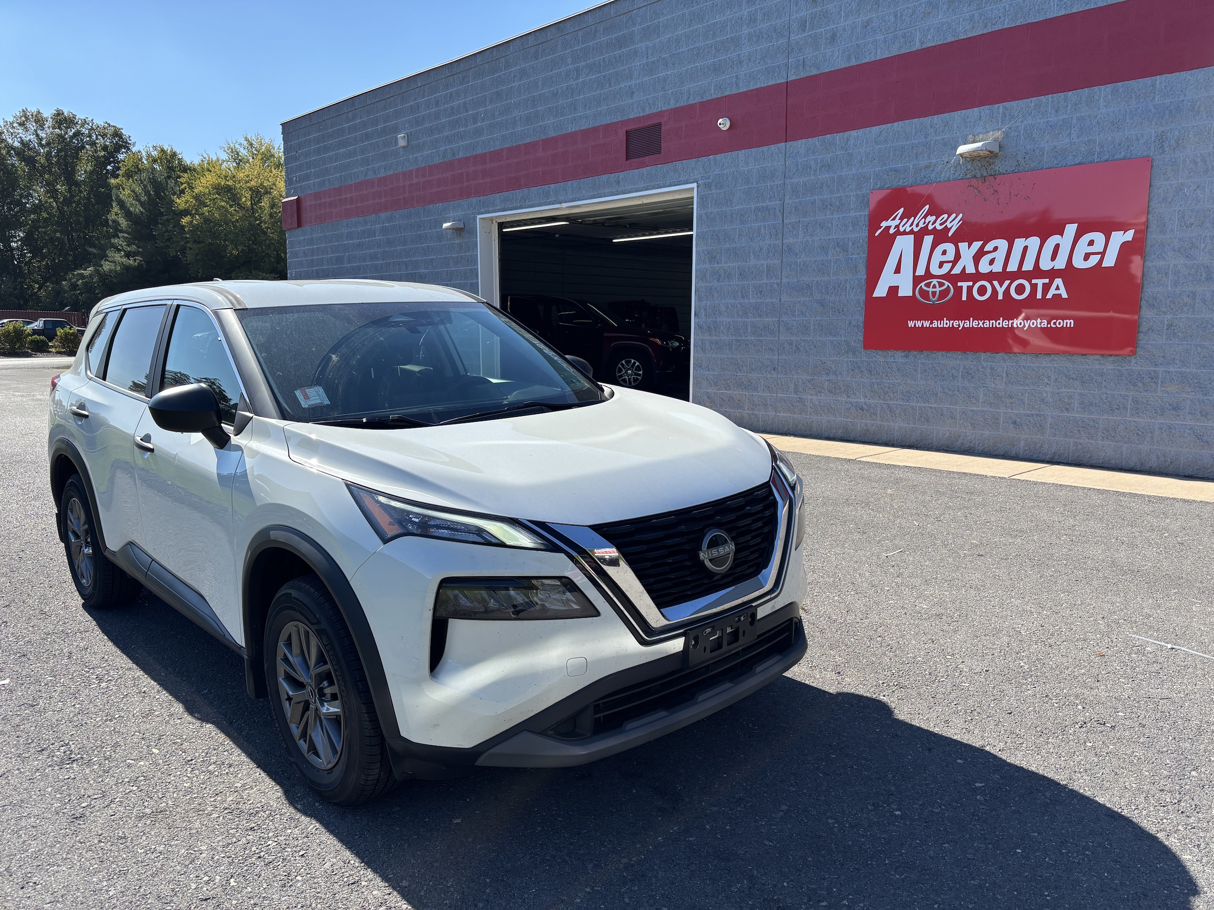 Used 2023 Nissan Rogue S with VIN 5N1BT3AB9PC886955 for sale in Selinsgrove, PA