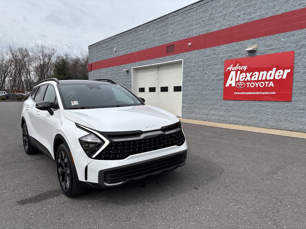 Used 2023 Kia Sportage X-Line SUV