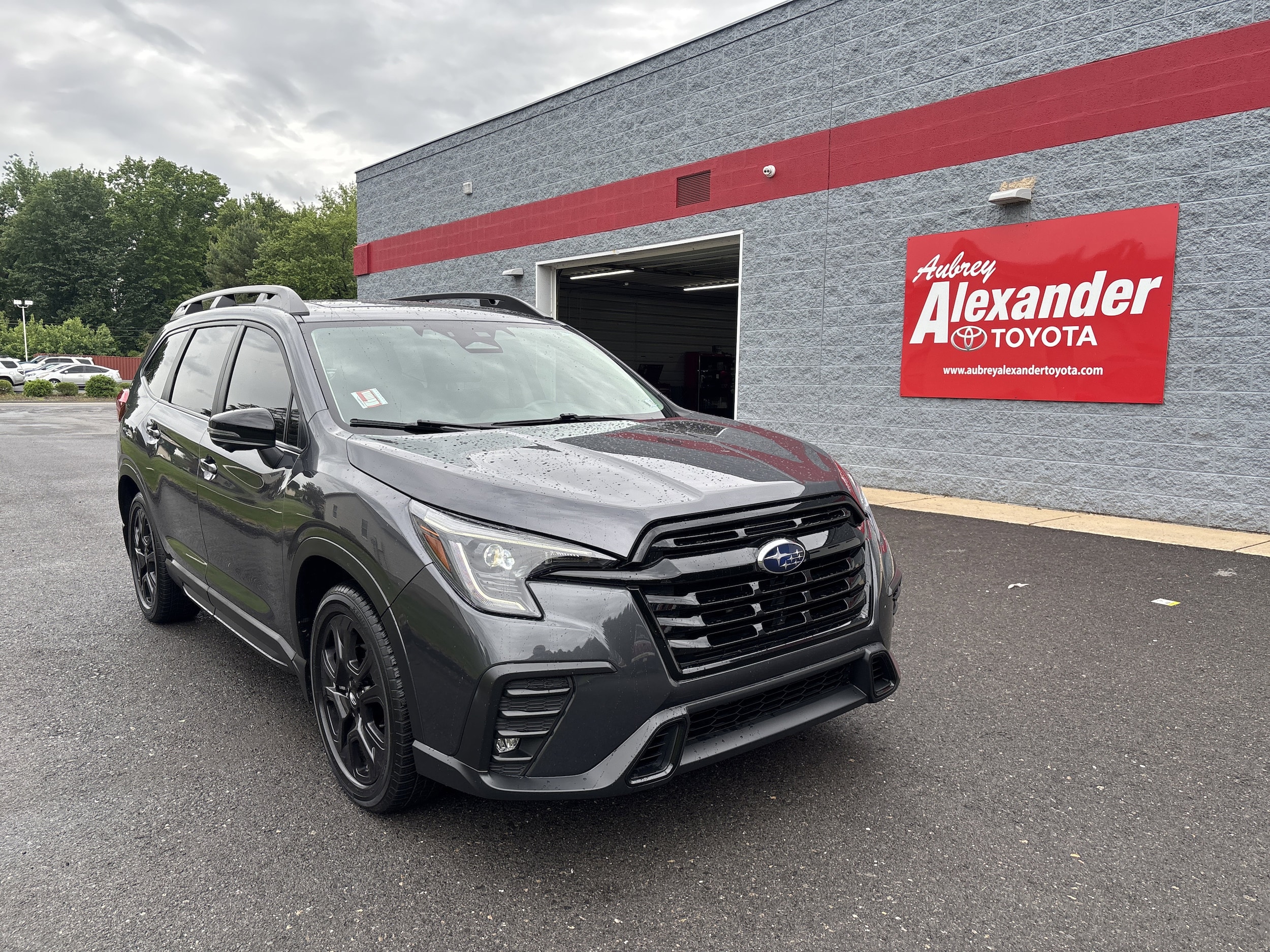 2023 Subaru Ascent Onyx Edition Limited 7 Passenger's photo