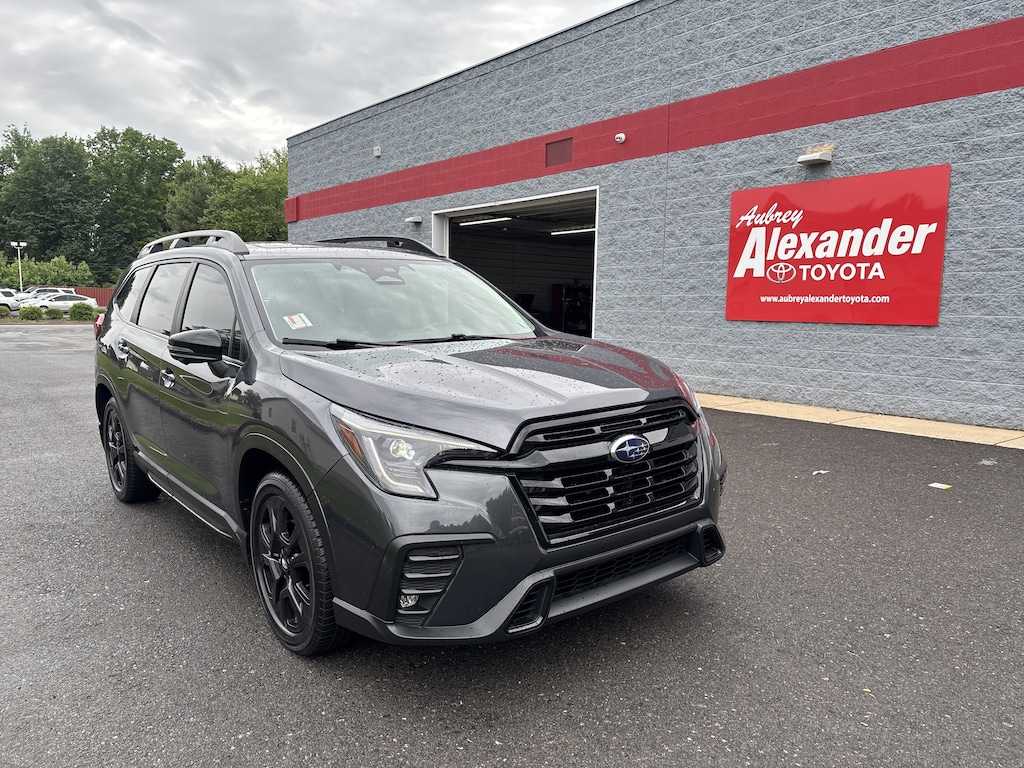 Used 2023 Subaru Ascent Onyx Edition Limited 7-Passenger SUV