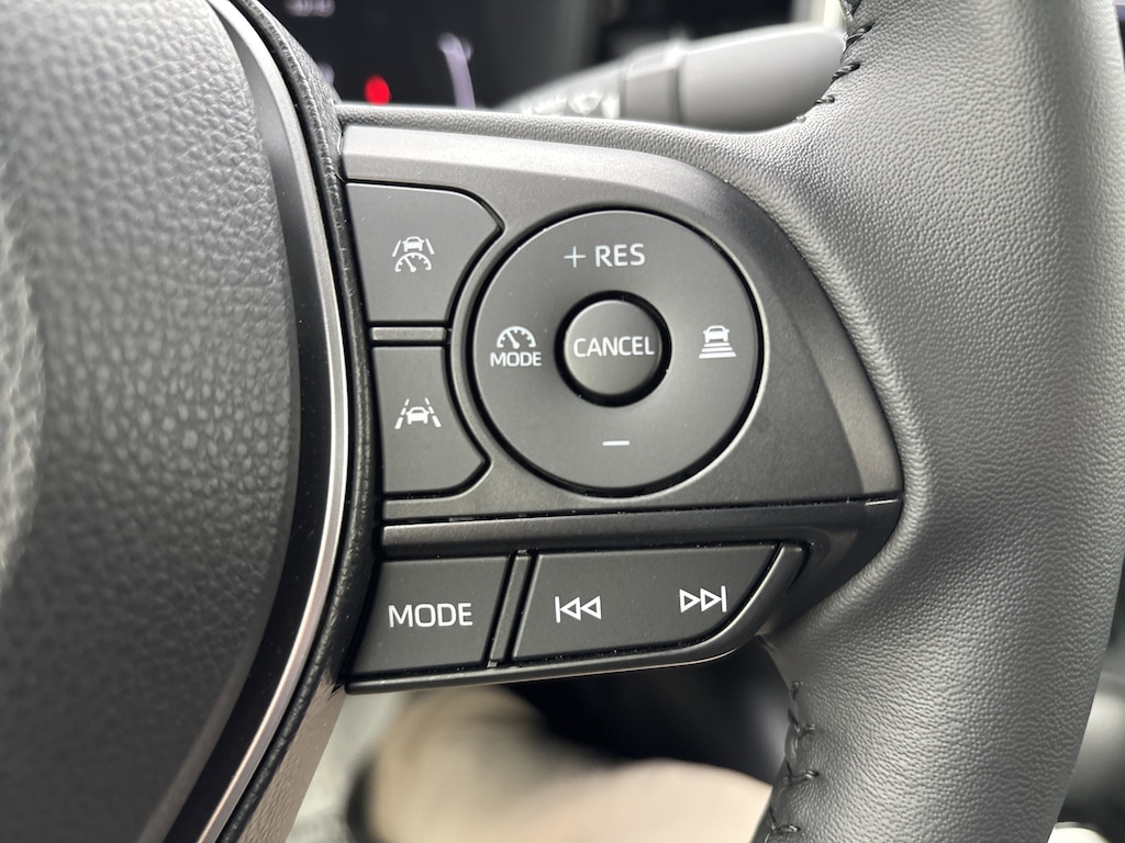 Certified 2025 Toyota Corolla SE Sedan