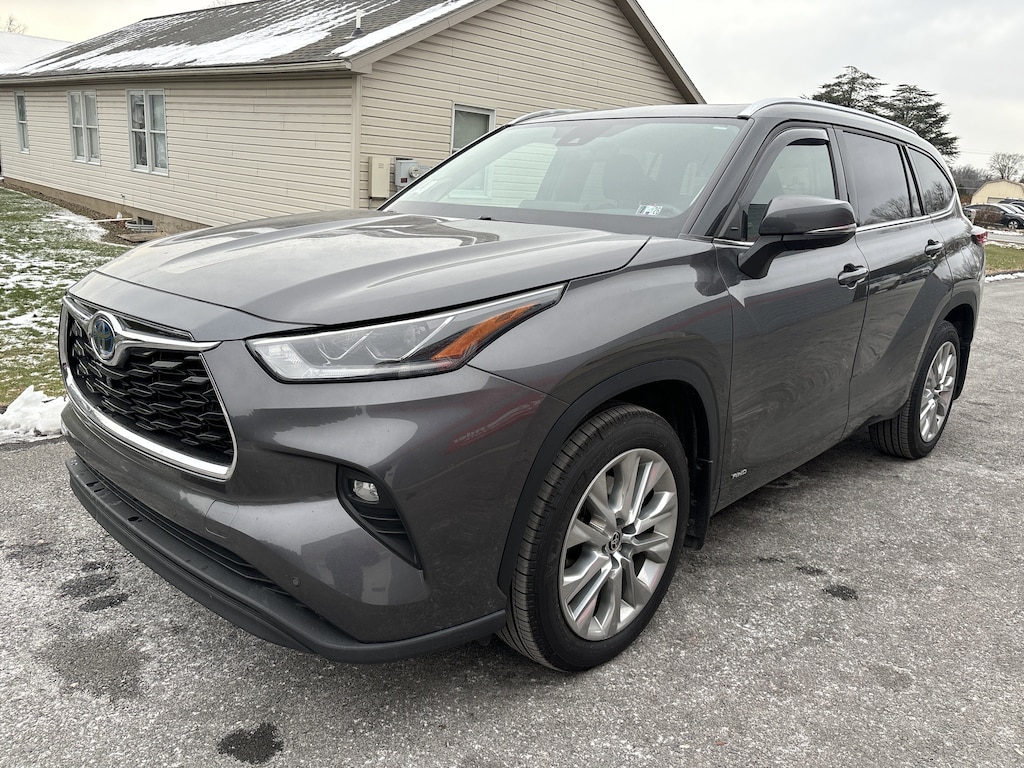 Used 2022 Toyota Highlander Limited SUV