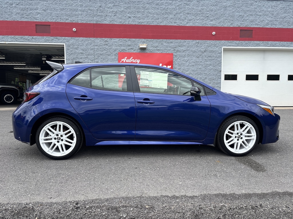 Used 2026 Toyota Corolla Hatchback SE Hatchback
