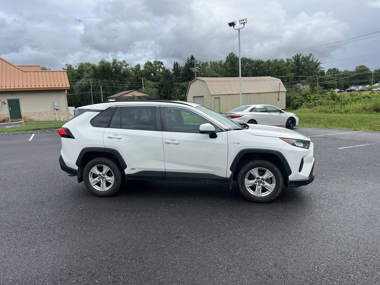 Used 2019 Toyota RAV4 LE with VIN 2T3MWRFV6KW038760 for sale in Selinsgrove, PA