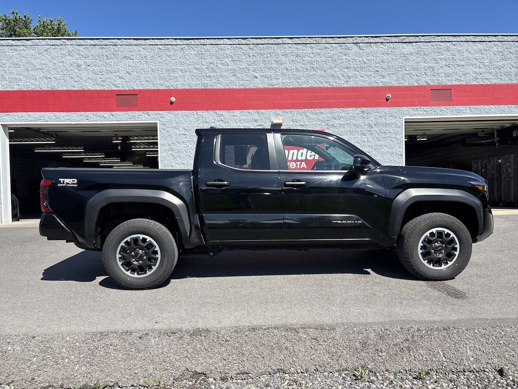 Certified 2024 Toyota Tacoma 4WD TRD Off Road Truck Double Cab