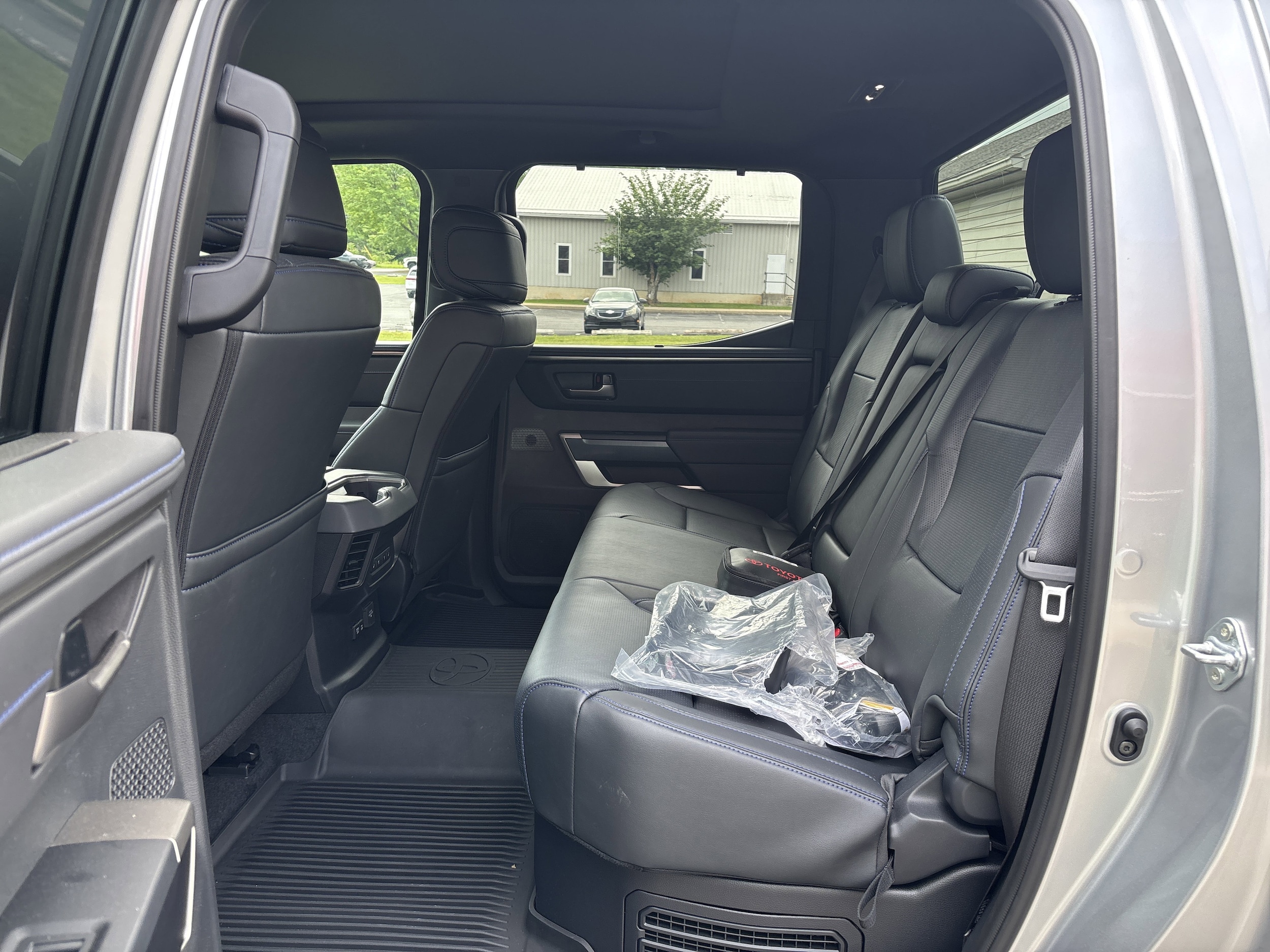 2026 Toyota Tundra Platinum - Photo 13