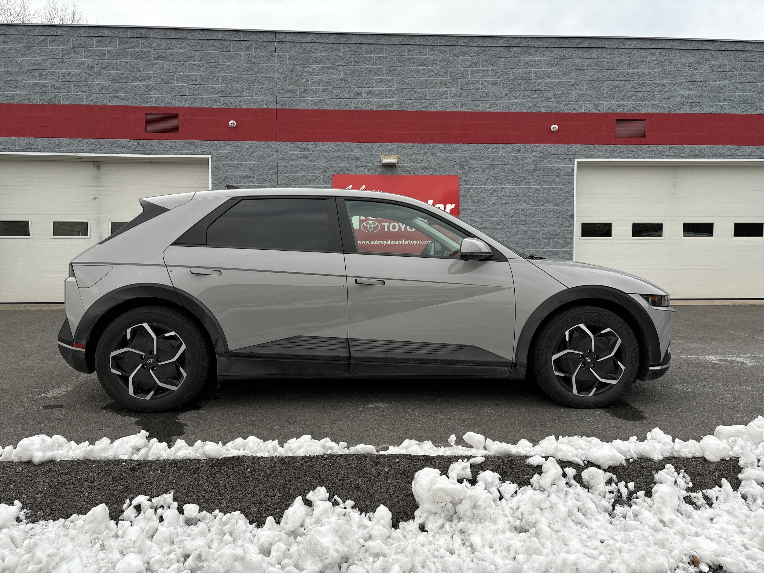 Used 2023 Hyundai IONIQ 5 SEL with VIN KM8KNDAF4PU160014 for sale in Selinsgrove, PA