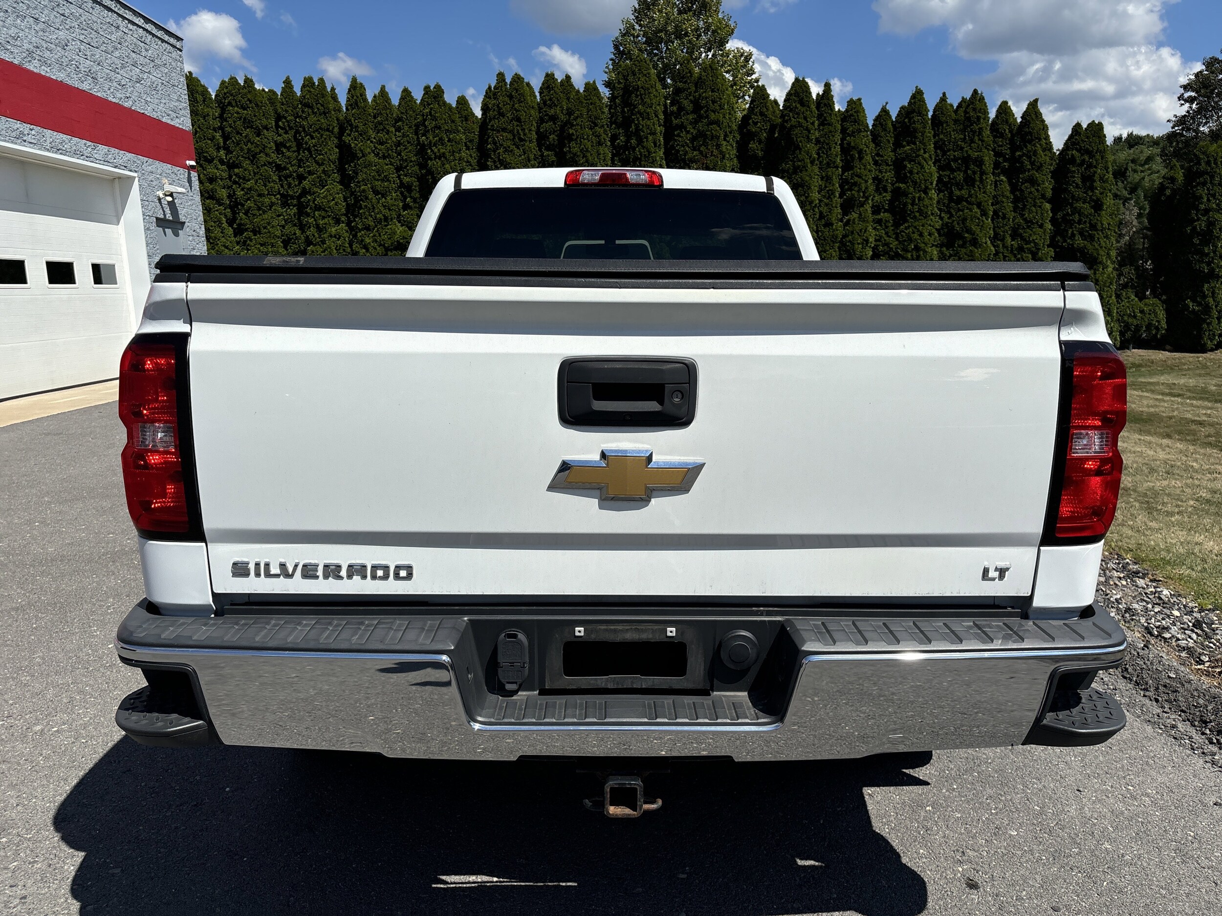 2018 Chevrolet Silverado 1500 LT photo 4