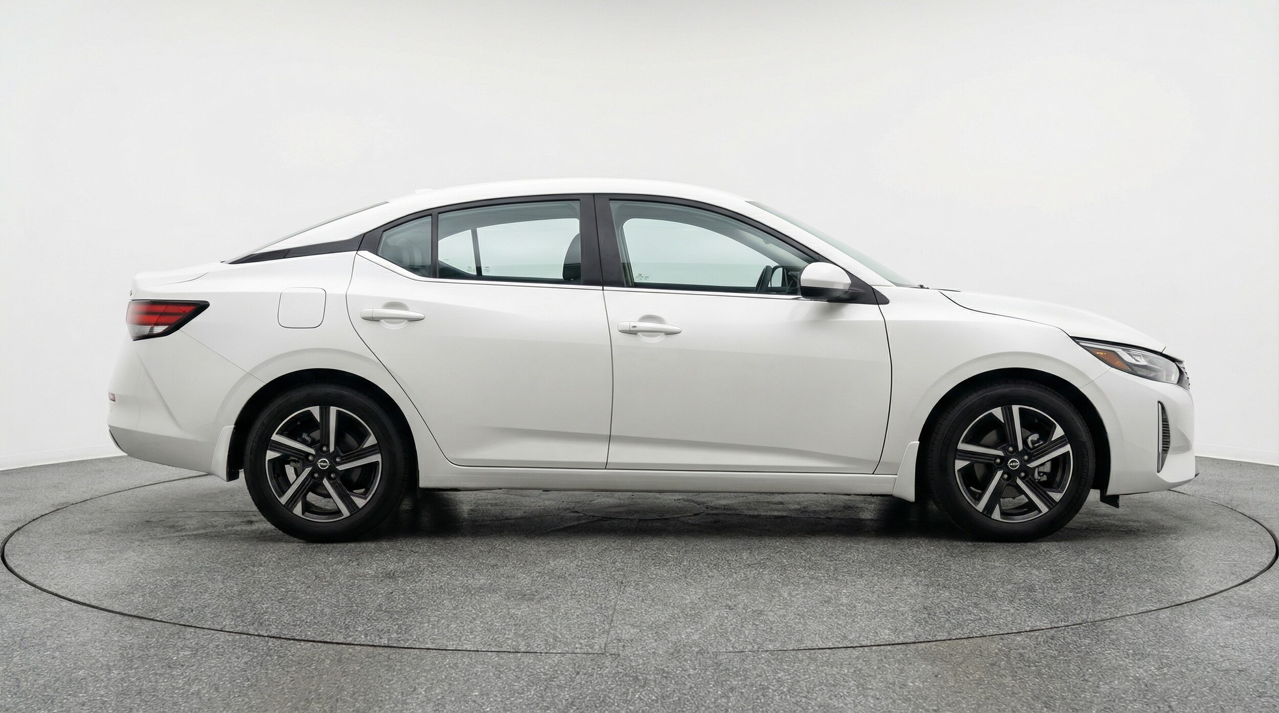 Thumbnail: 2025 Nissan Sentra - 8