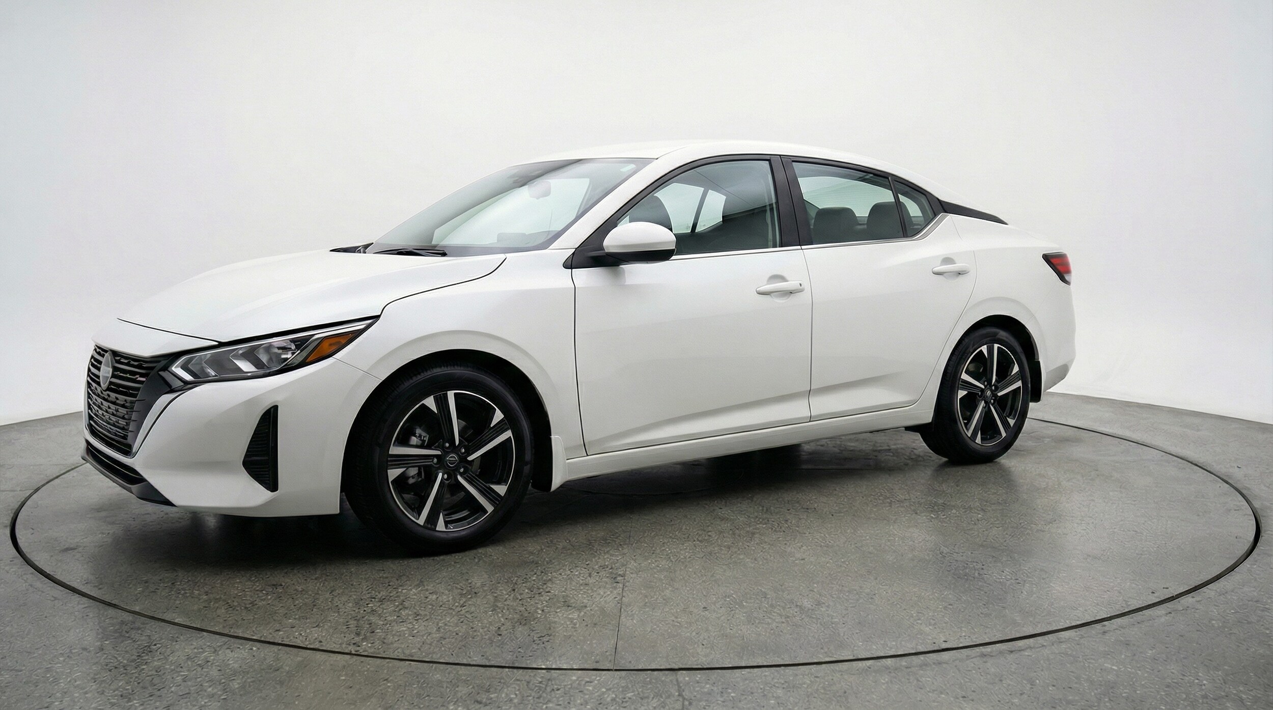 Thumbnail: 2025 Nissan Sentra - 3