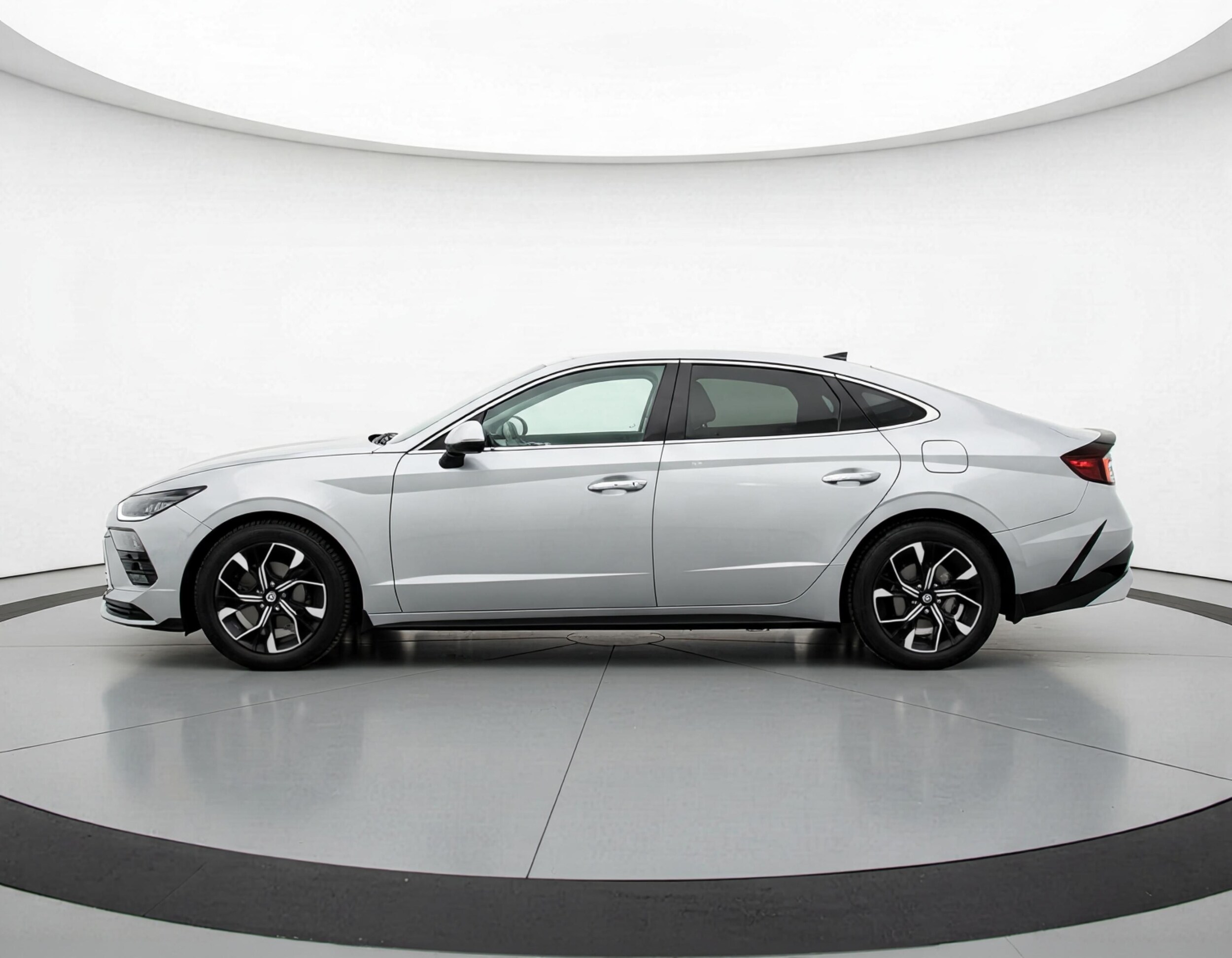 Thumbnail: 2025 Hyundai Sonata - 4