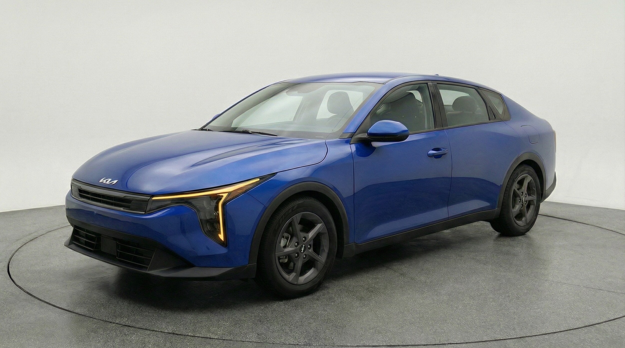 Thumbnail: 2025 Kia K4 - 3