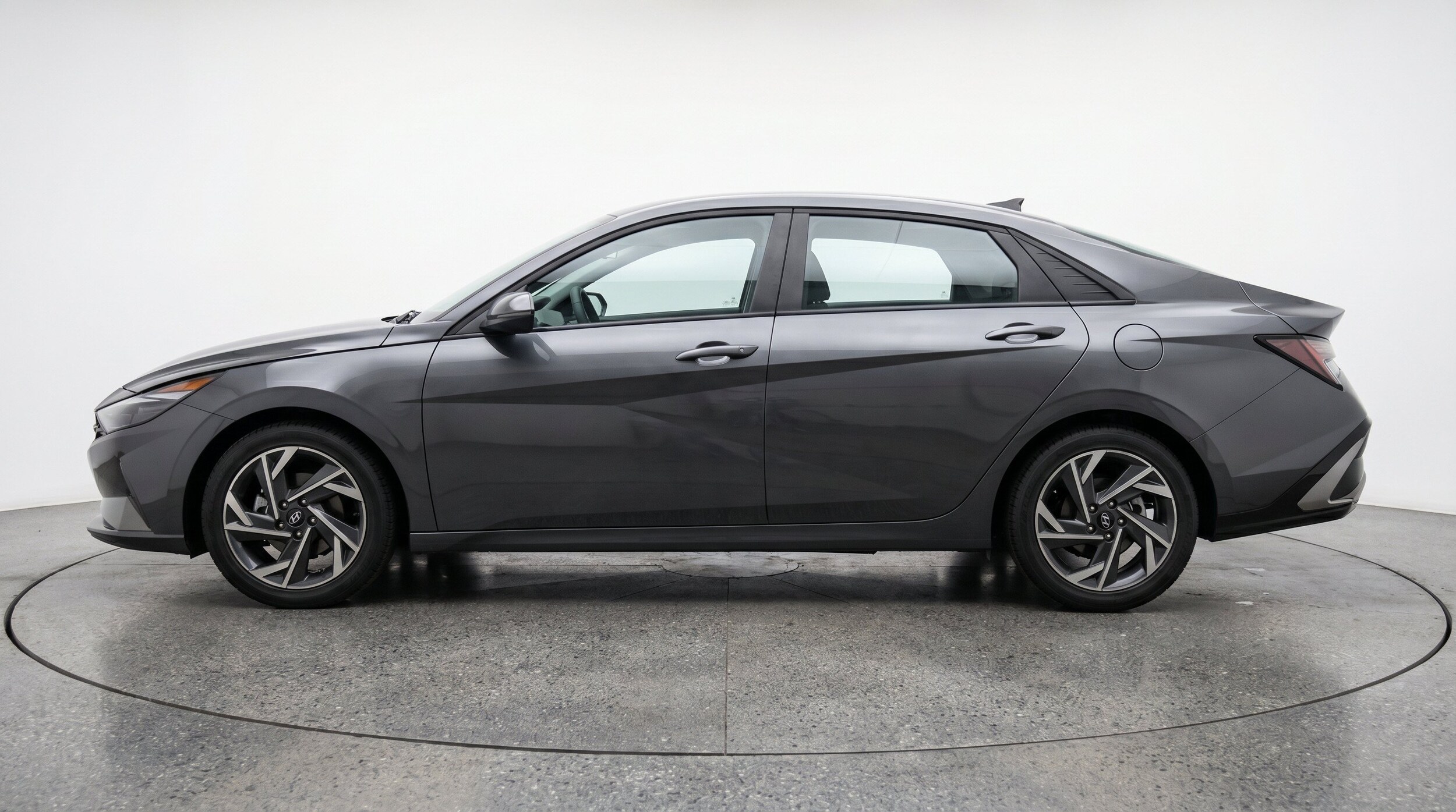 Thumbnail: 2025 Hyundai Elantra - 5