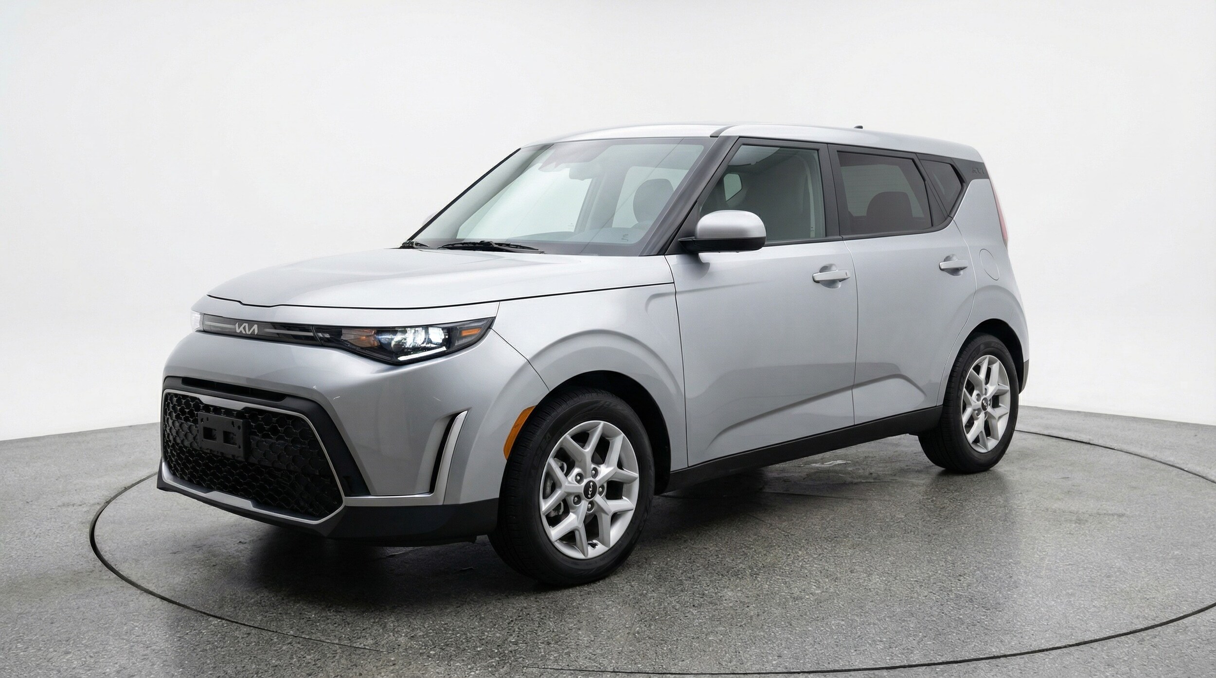 Thumbnail: 2025 Kia Soul - 3