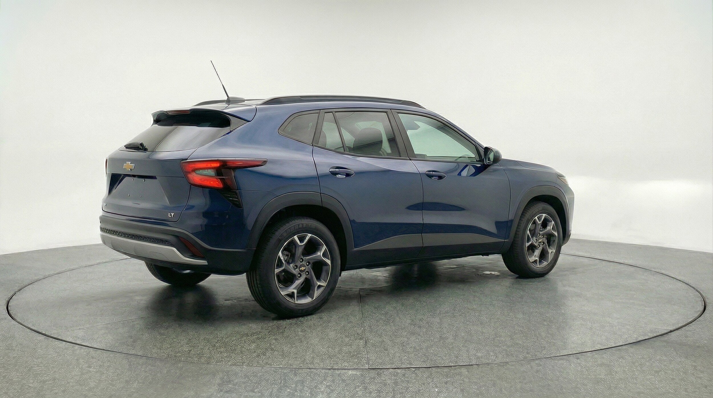 Thumbnail: 2025 Chevrolet Trax - 9