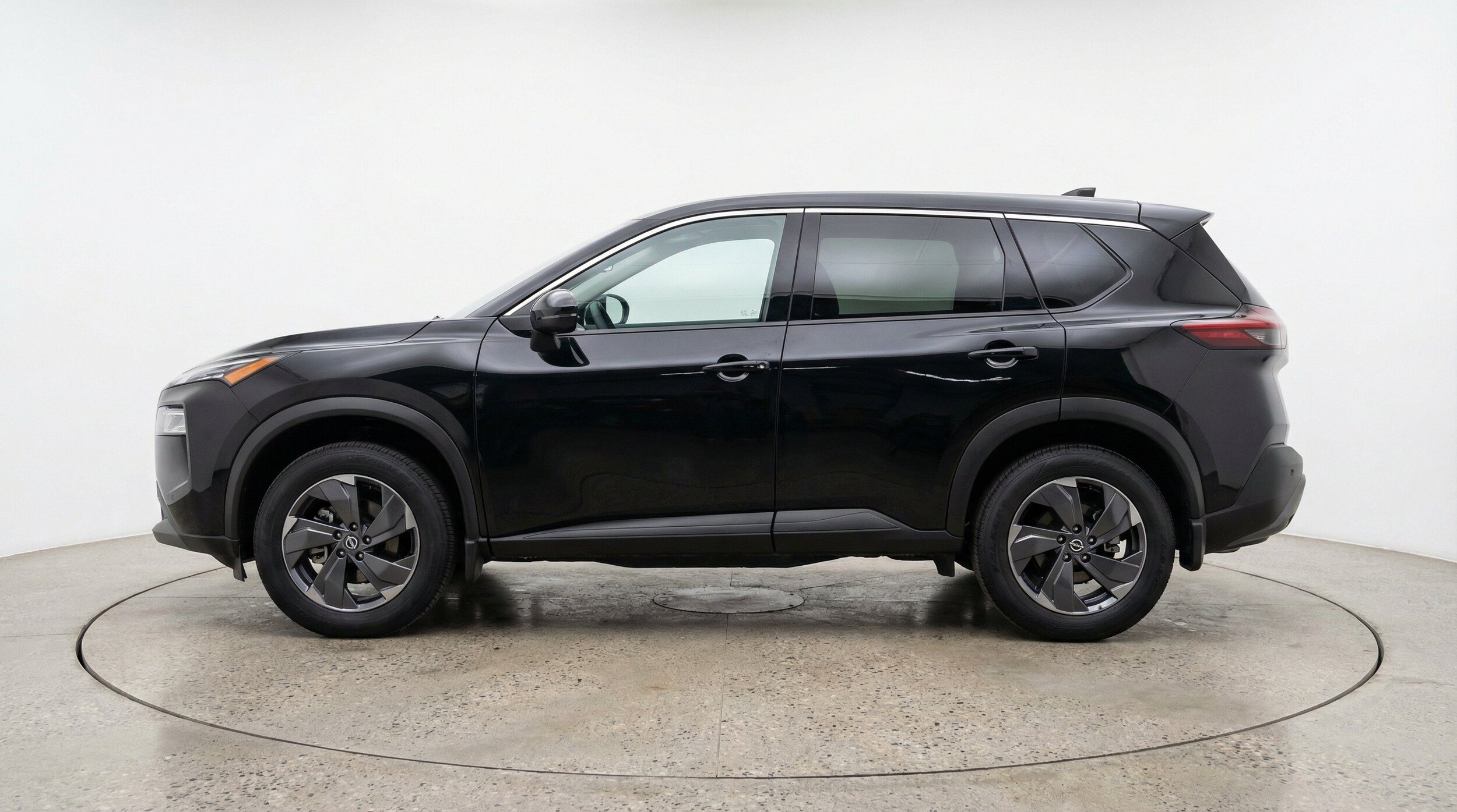 Thumbnail: 2025 Nissan Rogue - 5