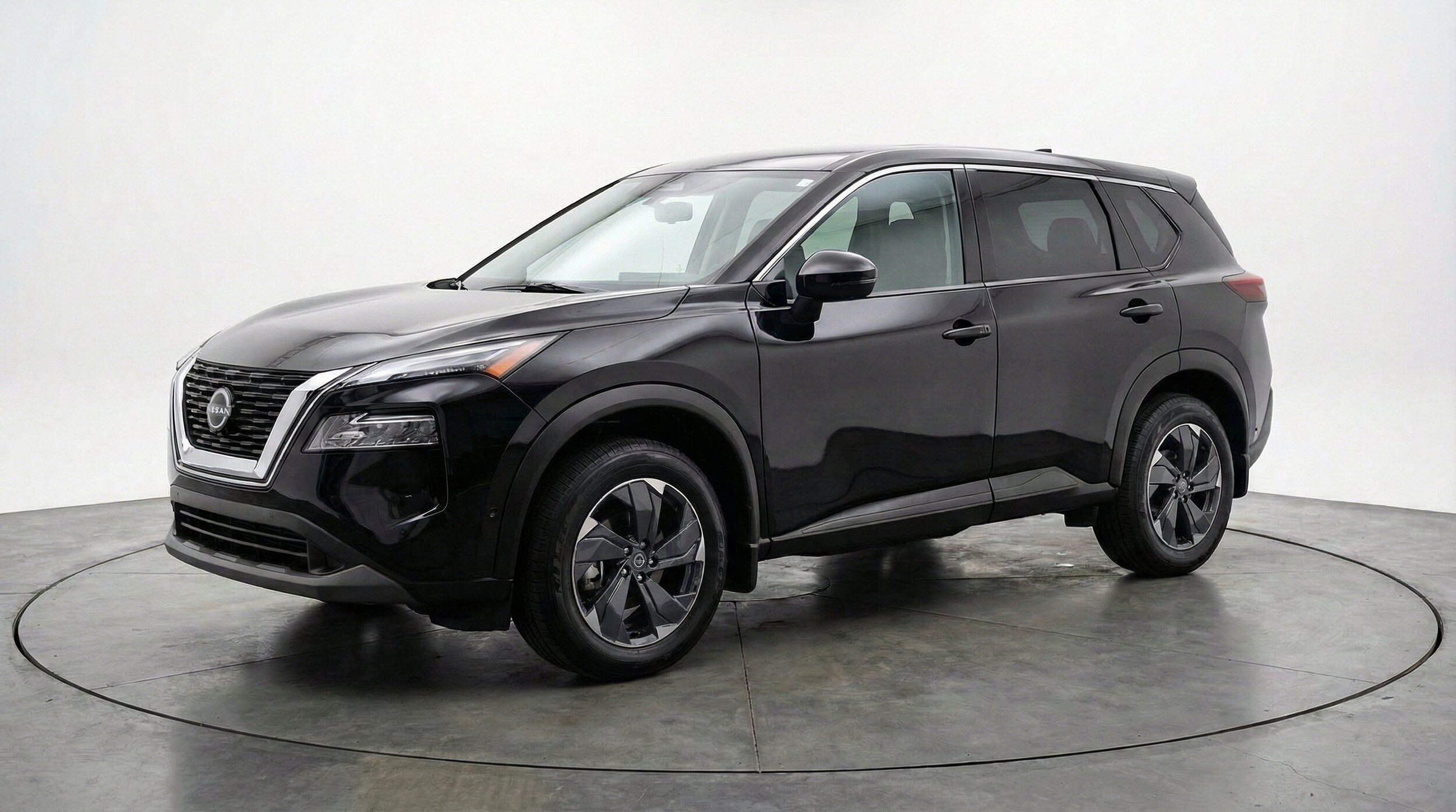 Thumbnail: 2025 Nissan Rogue - 3