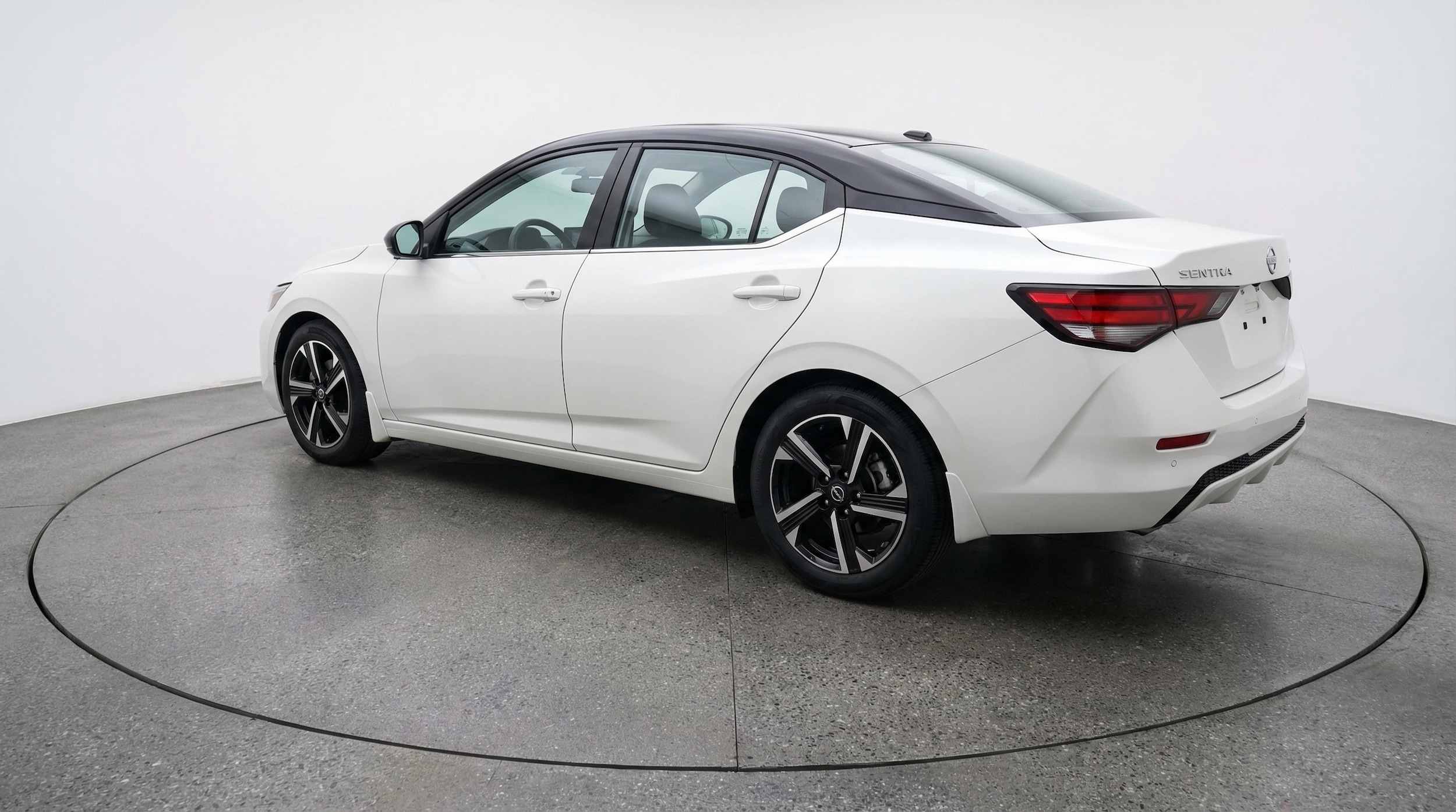 Thumbnail: 2025 Nissan Sentra - 5