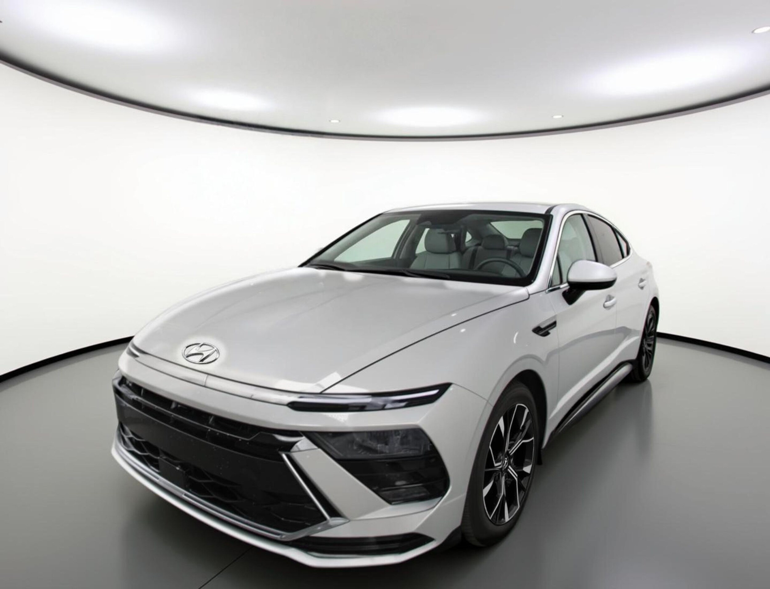 Thumbnail: 2025 Hyundai Sonata - 3