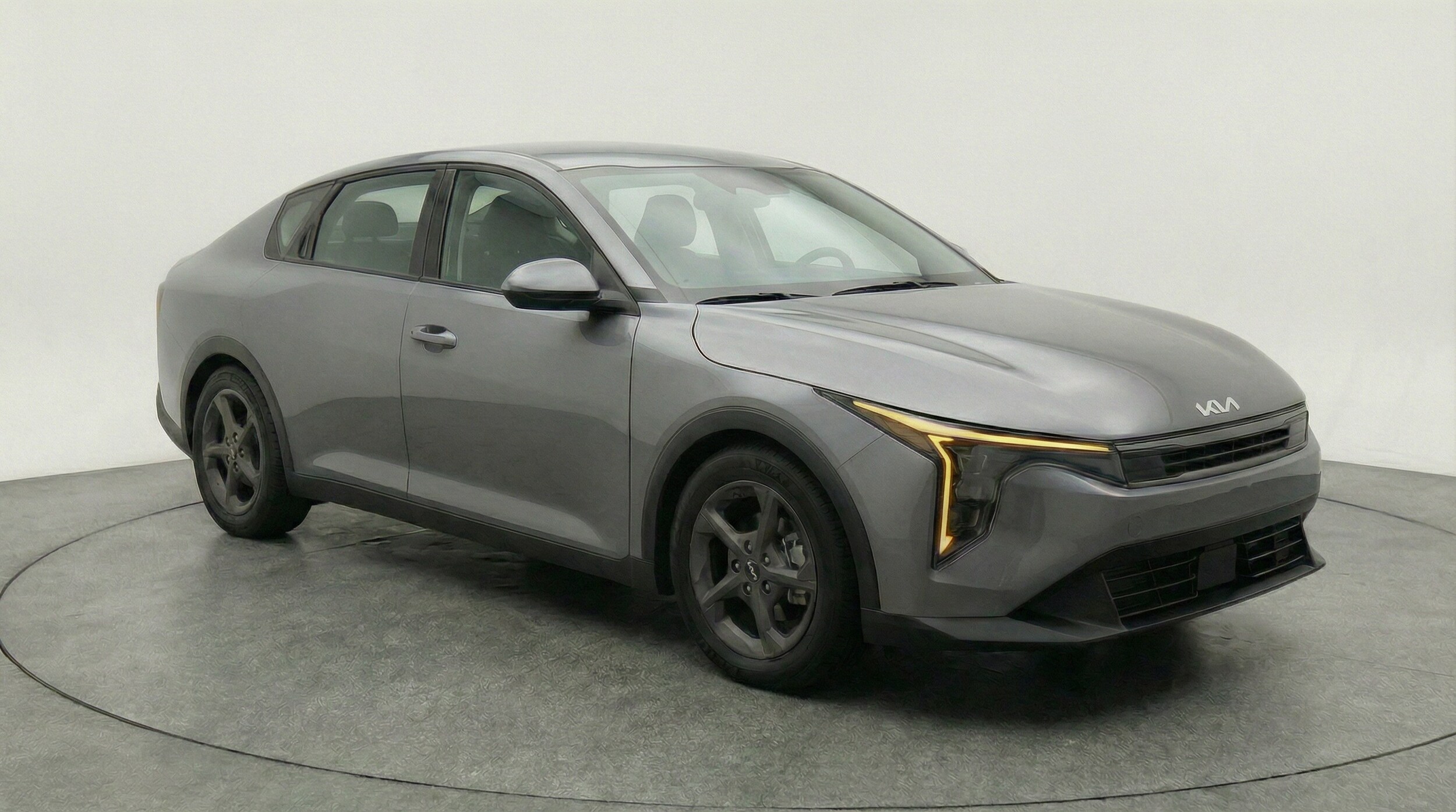 Thumbnail: 2025 Kia K4 - 1