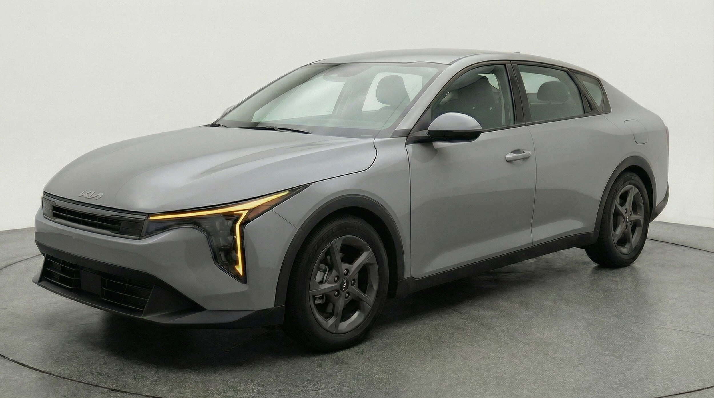 Thumbnail: 2025 Kia K4 - 3