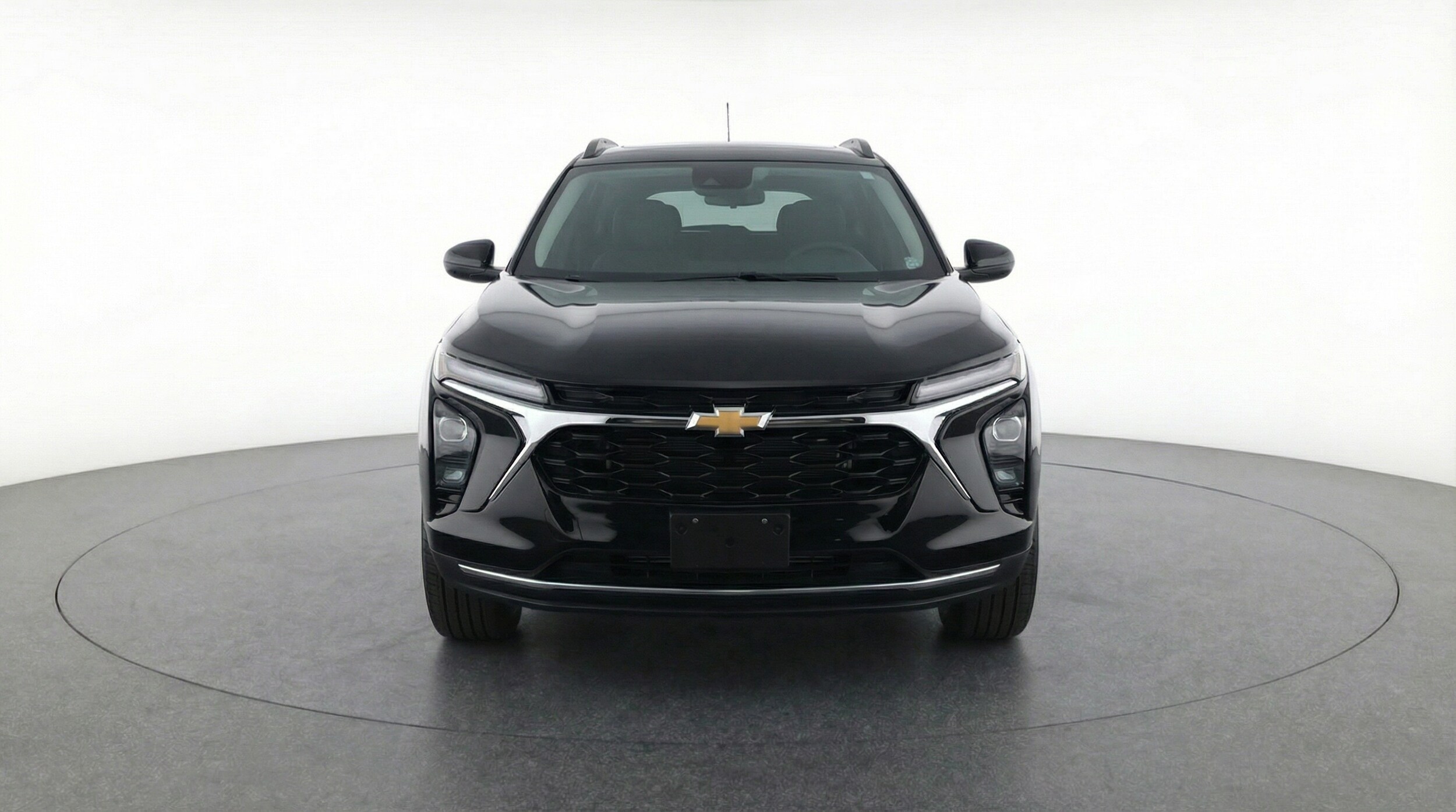 Thumbnail: 2025 Chevrolet Trax - 2