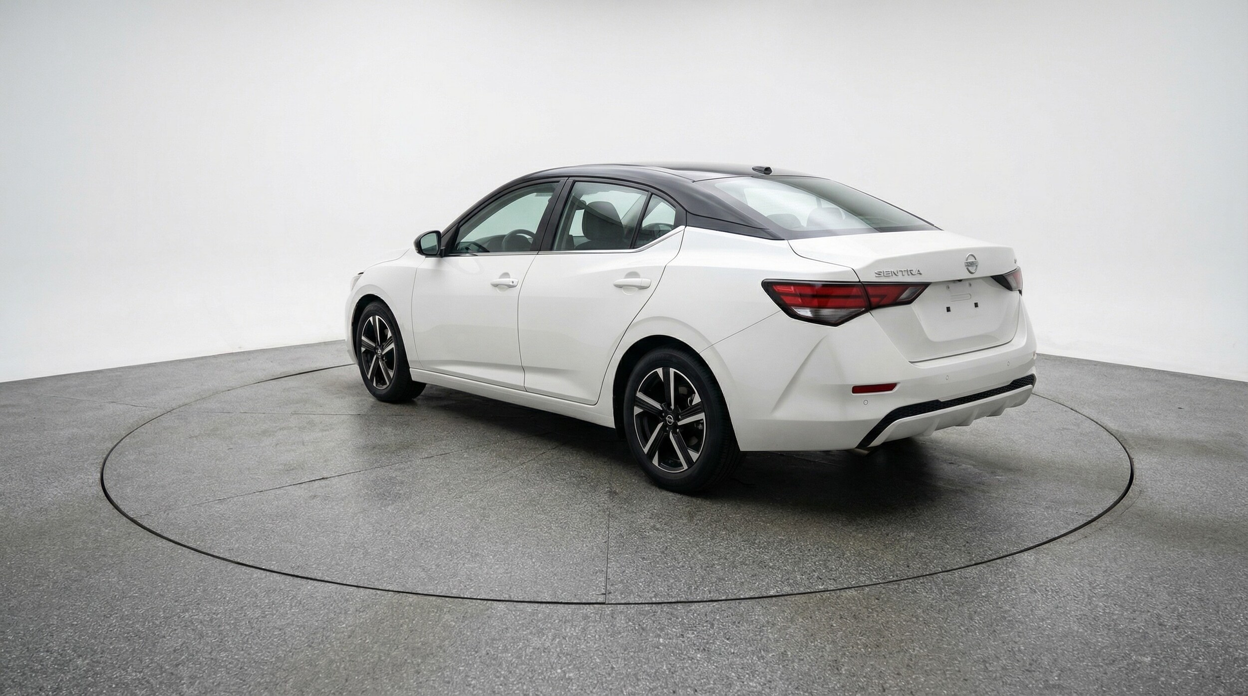 Thumbnail: 2025 Nissan Sentra - 5