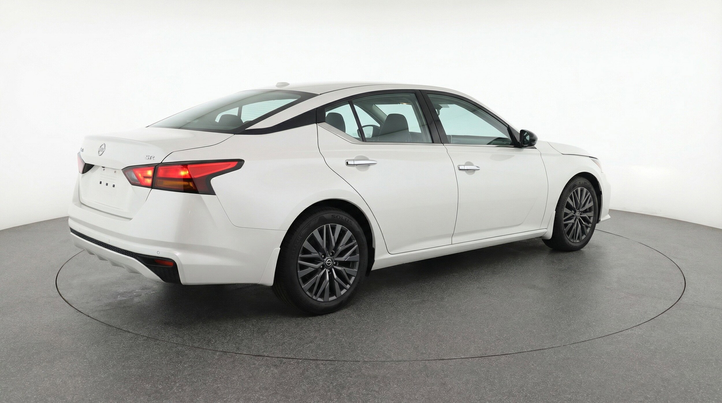 Thumbnail: 2025 Nissan Altima - 9