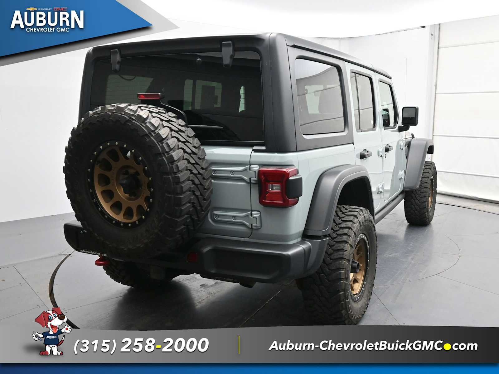 2023 Jeep Wrangler Rubicon photo 4