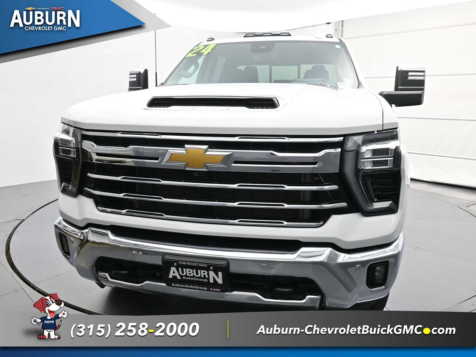 2024 Chevrolet Silverado 2500HD LTZ photo 2