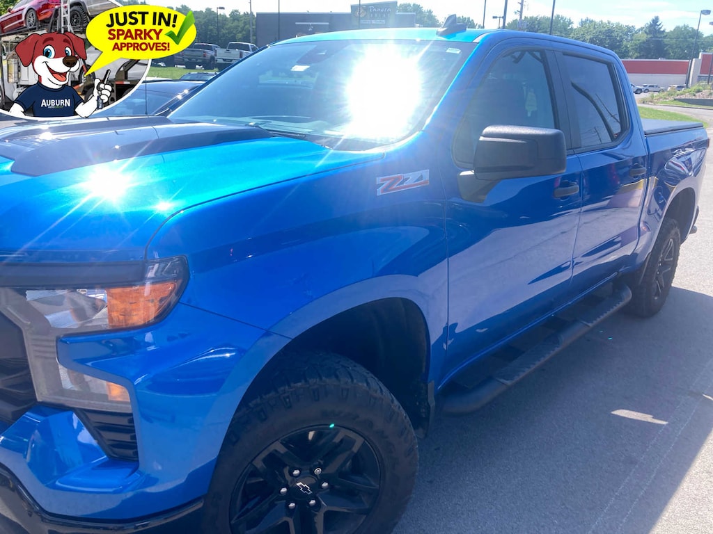 Used 2022 Chevrolet Silverado 1500 Custom Trail Boss Truck Crew Cab