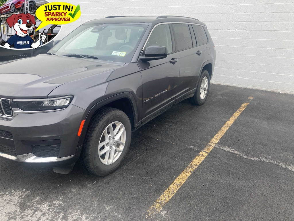 Used 2023 Jeep Grand Cherokee L Laredo