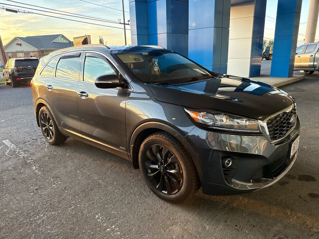 Used 2020 Kia Sorento EX V6