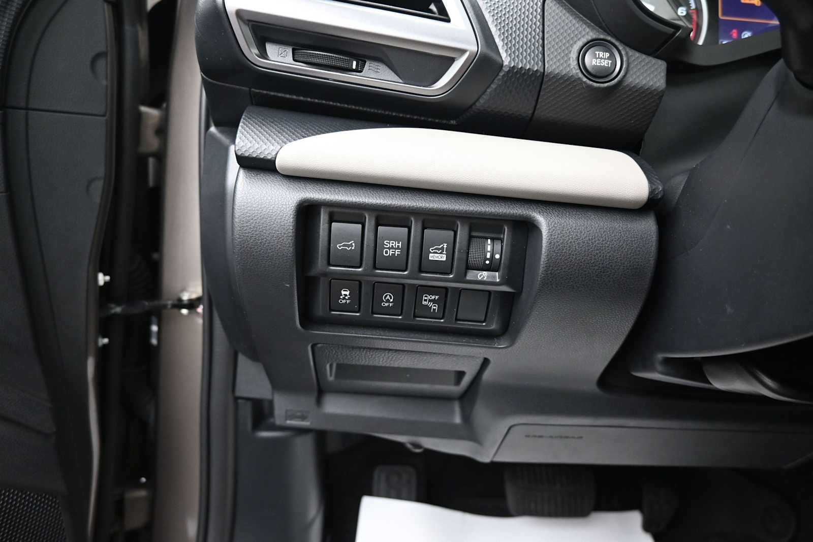 2024 Subaru Forester Limited - Photo 11