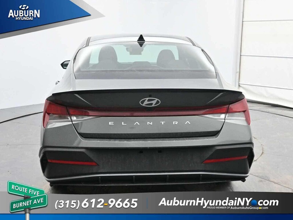 Certified 2025 Hyundai Elantra SEL Sport IVT
