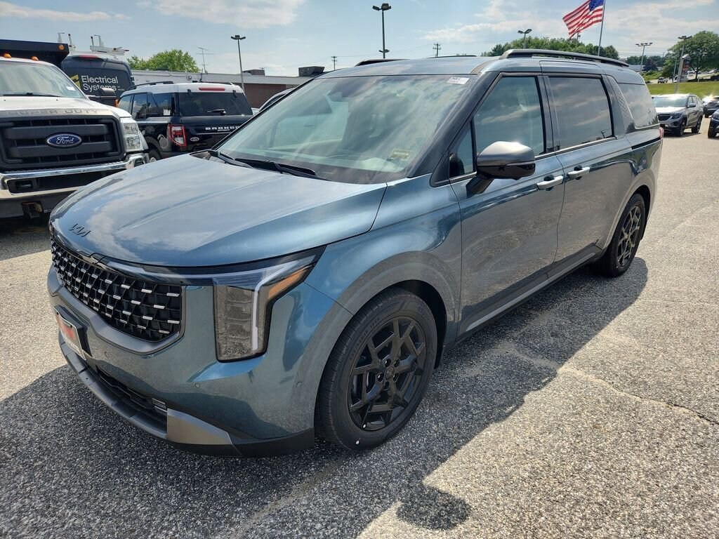 Used 2025 Kia Carnival SX Prestige Van