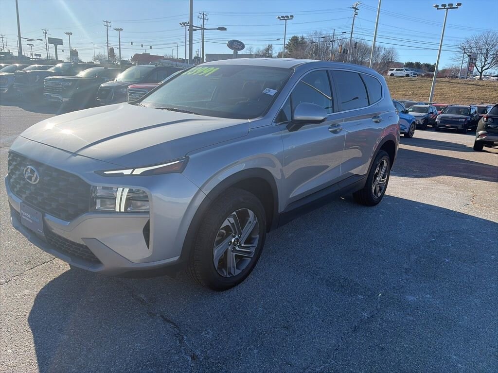 Used 2023 Hyundai Santa Fe SE SUV
