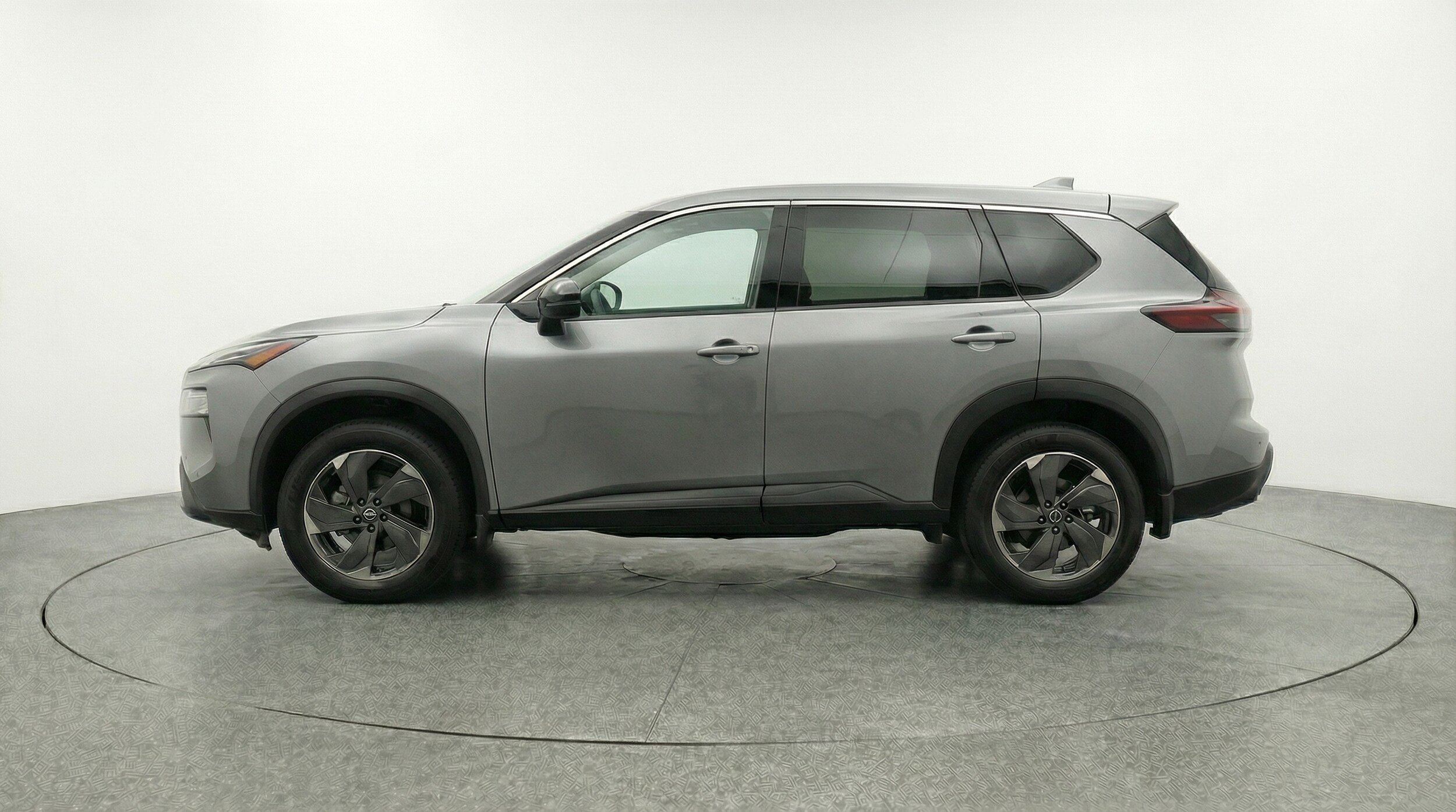 Thumbnail: 2025 Nissan Rogue - 4