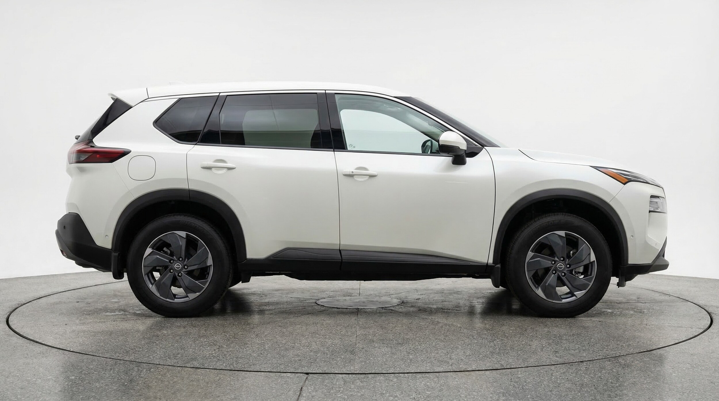 Thumbnail: 2025 Nissan Rogue - 8