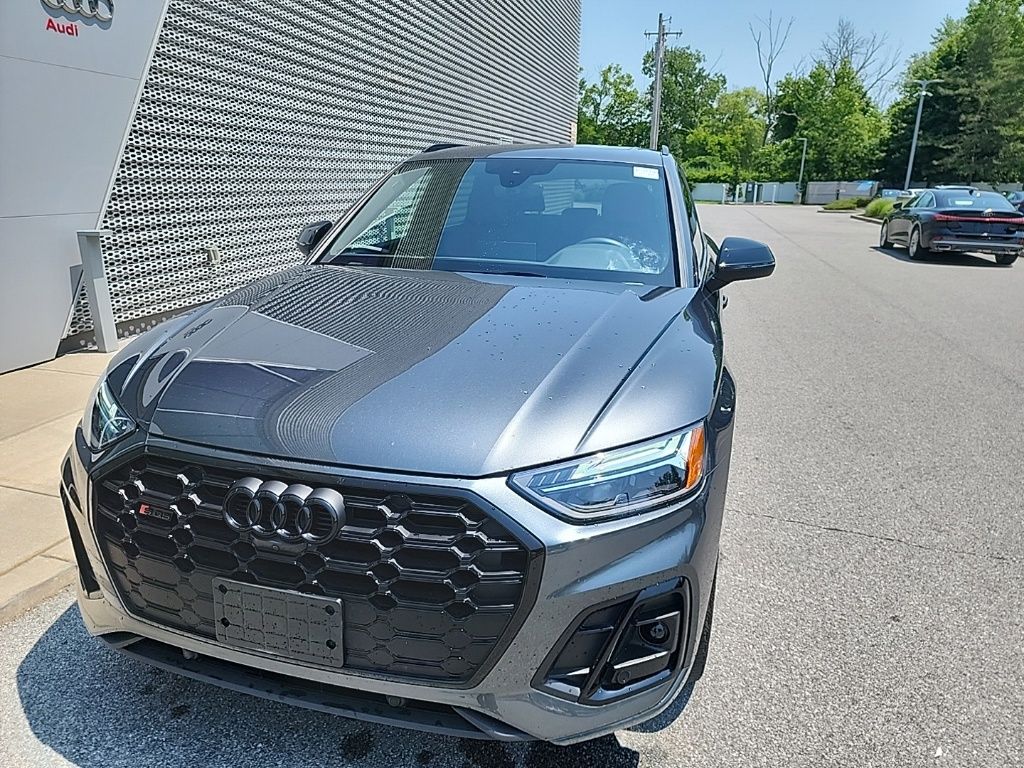 2024 Audi SQ5 Premium Plus - Photo 17